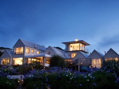 The Boatshed Seaside Boutique Hotel Auckland Eksteriør billede