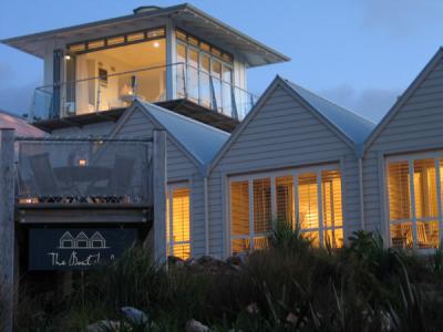 The Boatshed Seaside Boutique Hotel Auckland Eksteriør billede